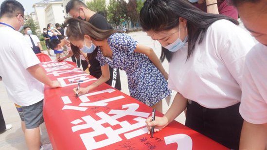 说明:https://mmbiz.qpic.cn/mmbiz_png/Ljiauia4sm32gvicBLqCnYanR6BYeZIMABqCtfOOVjVsEaHunAiauic28aILpK0jNsm9mCISsXj0GUTdYOC56sM3Giag/640?wx_fmt=png&tp=webp&wxfrom=5&wx_lazy=1&wx_co=1