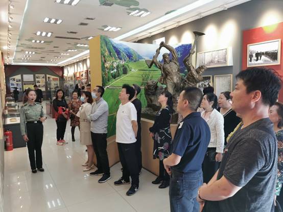 说明:C:\Users\ADMINI~1\AppData\Local\Temp\WeChat Files\9ef0e99cc7011e027d9601263249f43.jpg