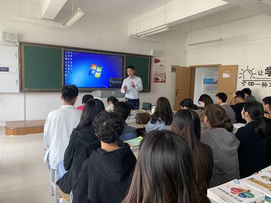 说明:631347065068129856