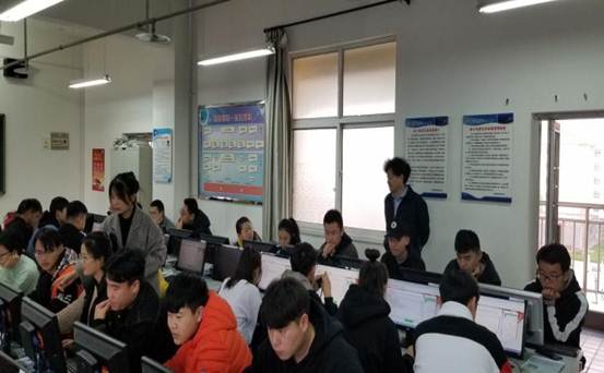 说明:c07c59613458865432c48f2a789e46e